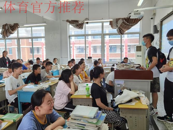 刘鹏强调——下大决心 花大力气 做长期奋斗 刘鹏强调——下大决心 花大力气 做长期奋斗